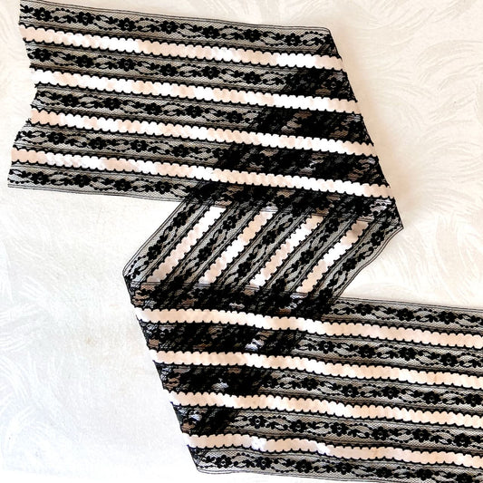 Wide_Lace_With_Ribbon_Insertion