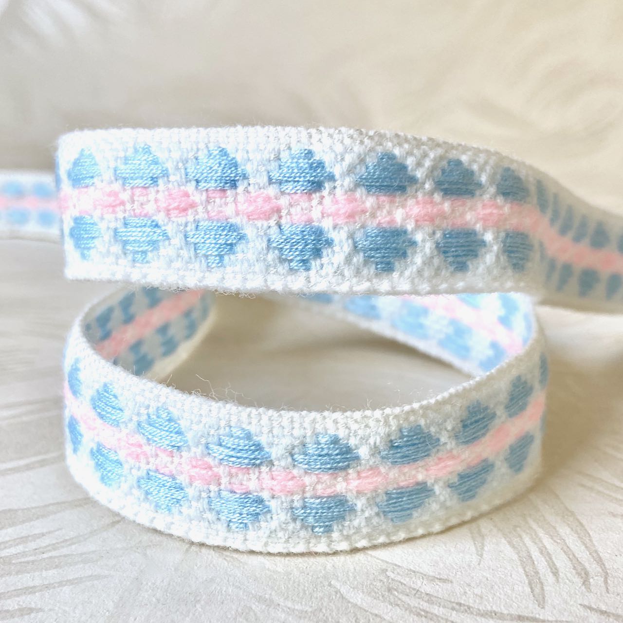 Woven_Sweater_Jacquard_Ribbon