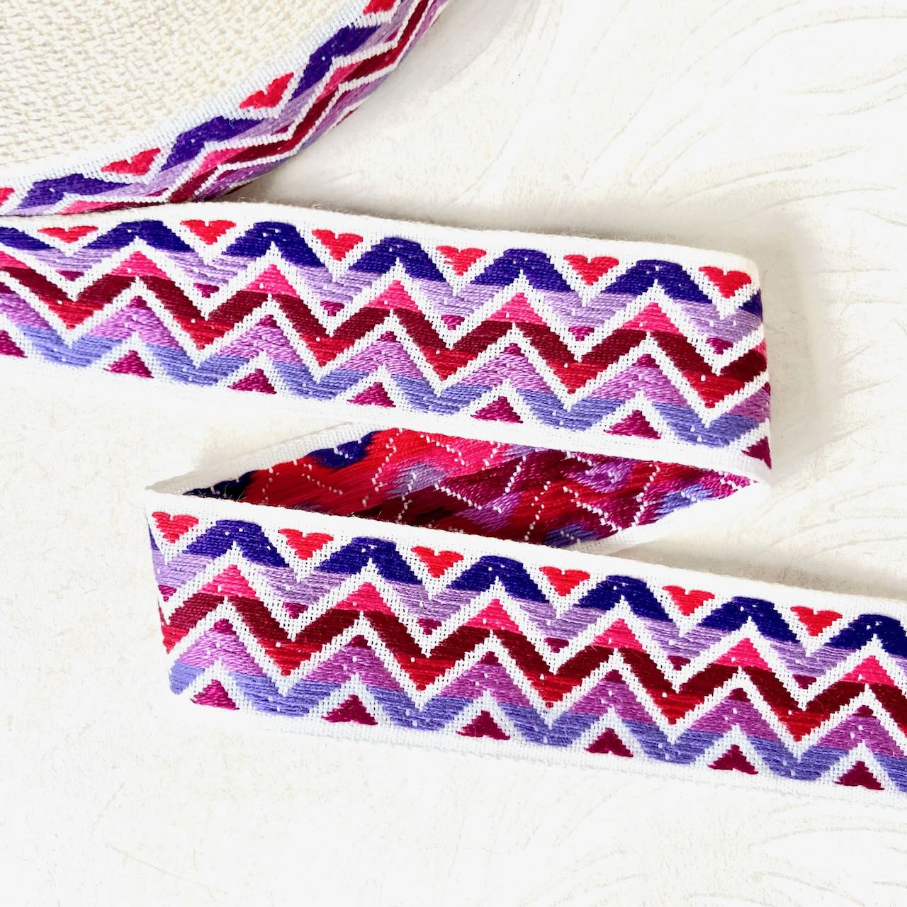 ZigZag_Jacquard_Ribbon