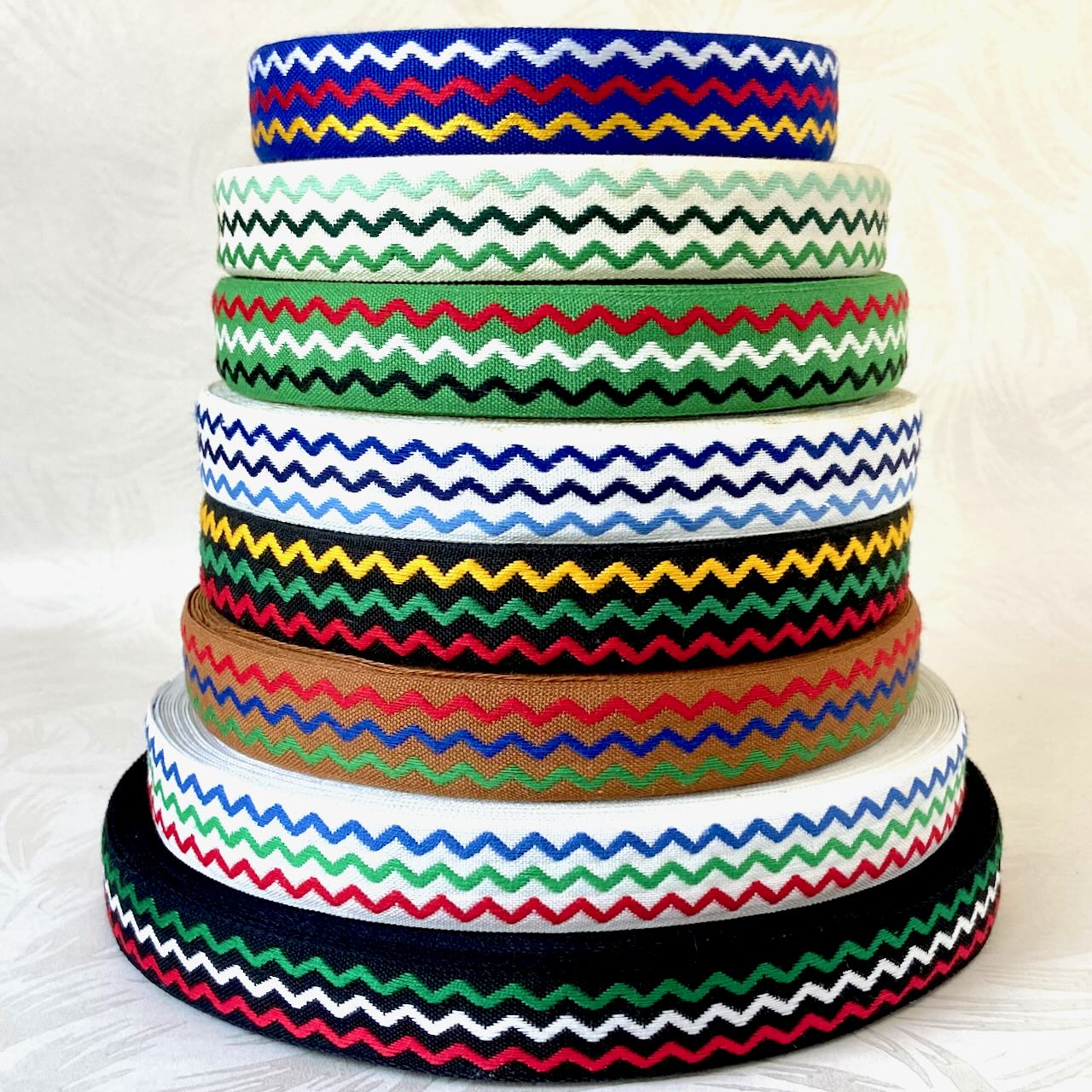ZigZag_Line_Jacquard_Ribbon