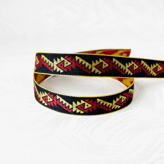 Zig_Zag_Jacquard_Ribbon