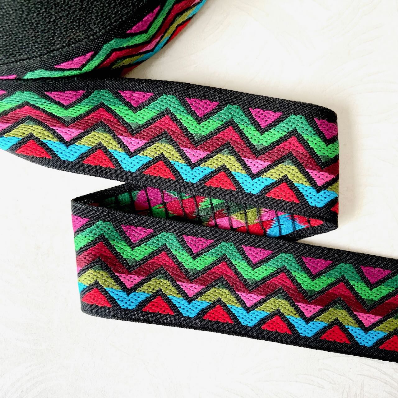 Zig_Zag_Jacquard_Ribbon