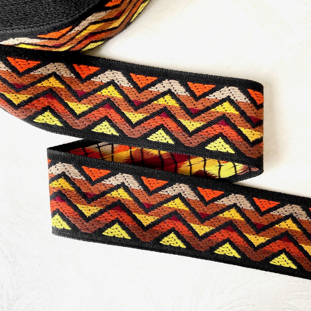 Zig_Zag_Jacquard_Ribbon