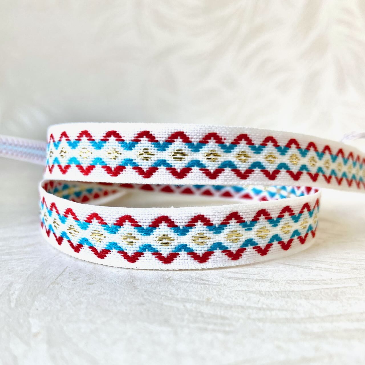 Zig_Zag_Metallic_Jacquard_Ribbon