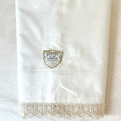 Vintage Cotton Pequot Crochet Edge Sheet