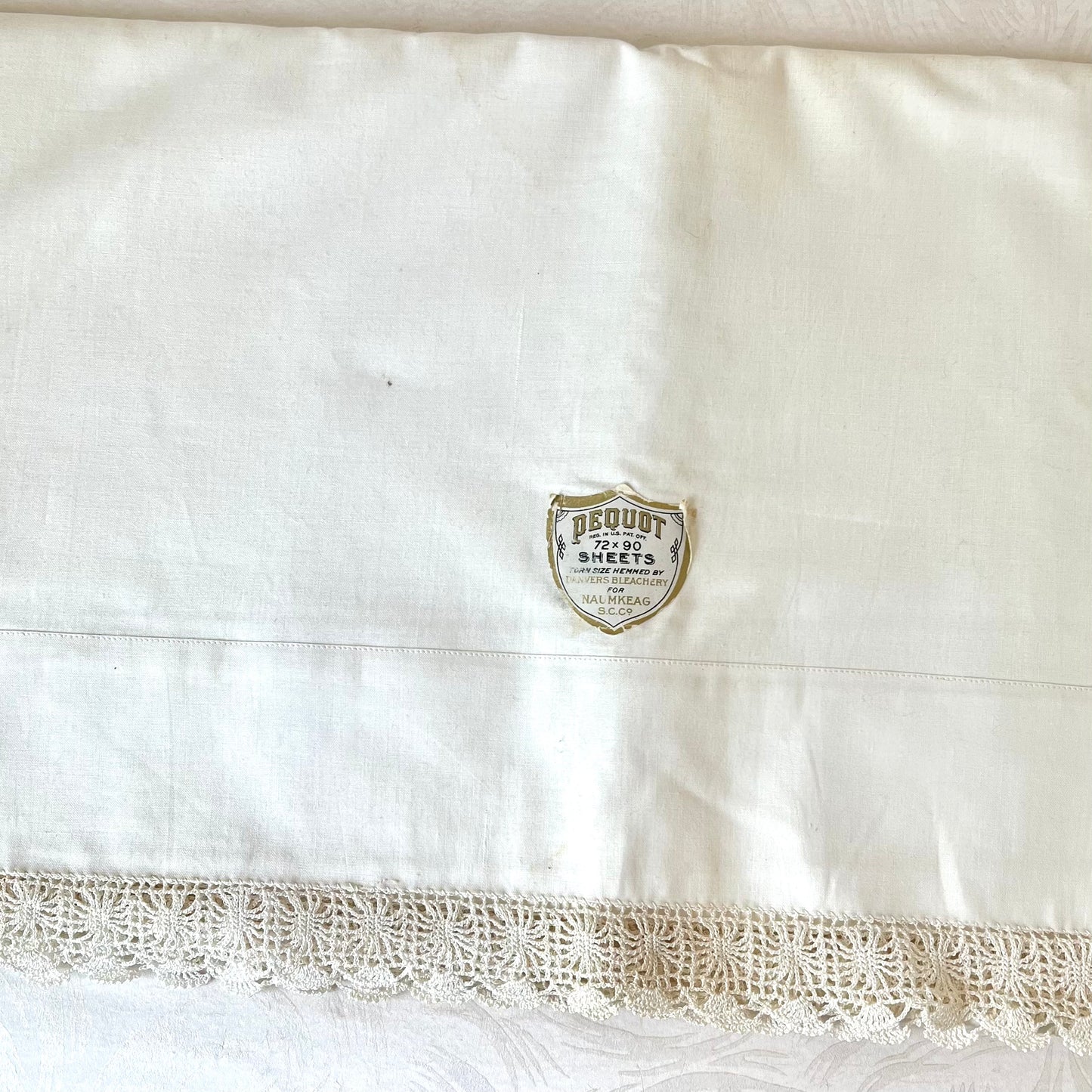 Vintage Cotton Pequot Crochet Edge Sheet