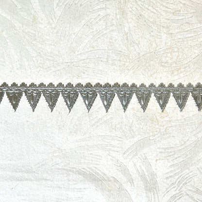 Pennant Border, Dresden Trim