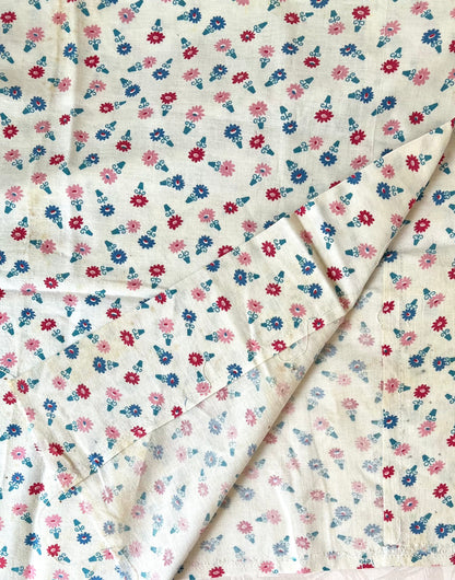 Scattered Flower Pots Feedsack Fabric - Vintage