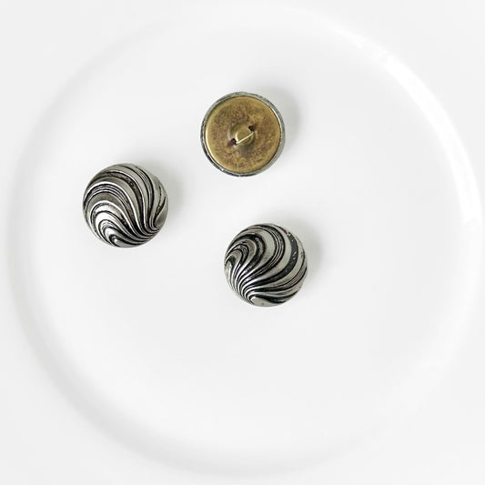 22MM Silver & Black Metal Wave Shank Buttons - Vintage