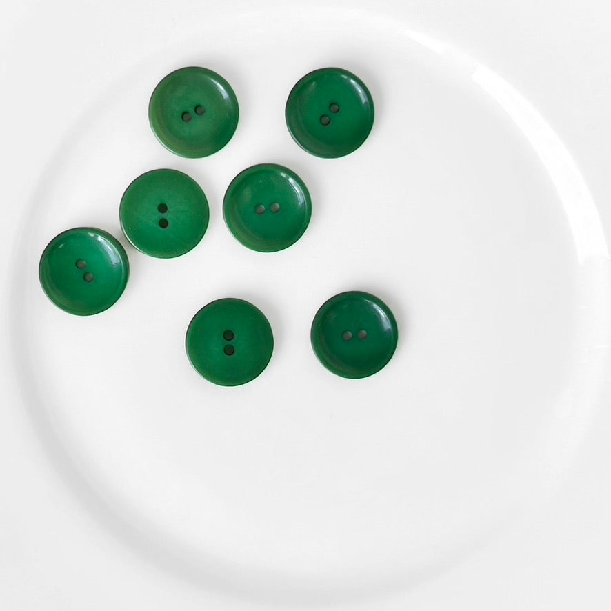 18MM 2 Hole Green Button -Vintage