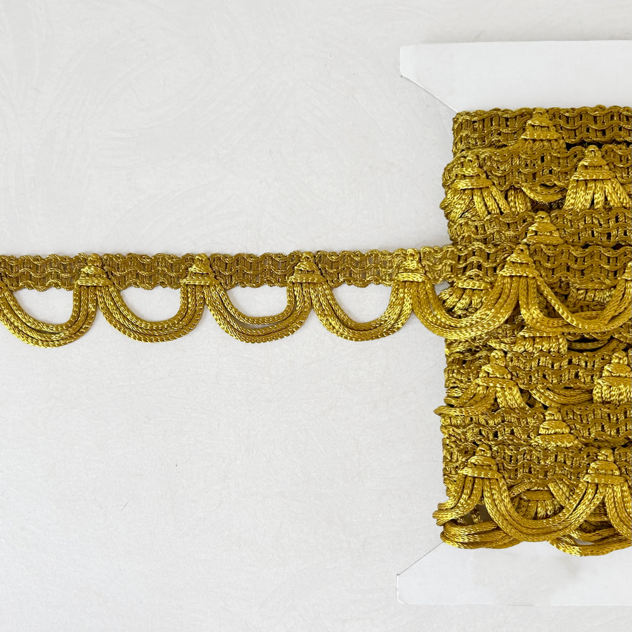 Antique_Gold_Swag_Loop_Fringe