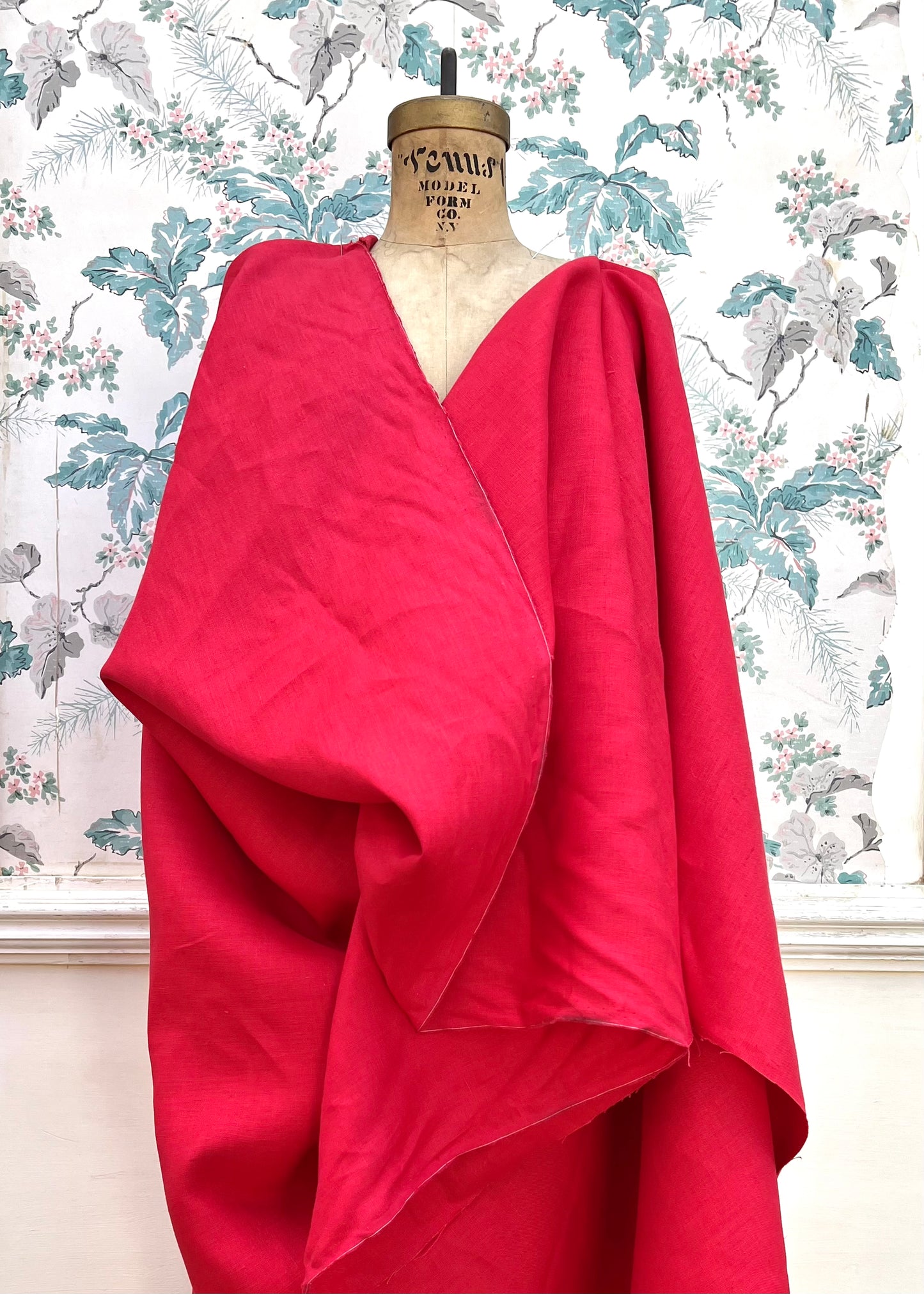 Red Linen Heavyweight Fabric - Half Yard