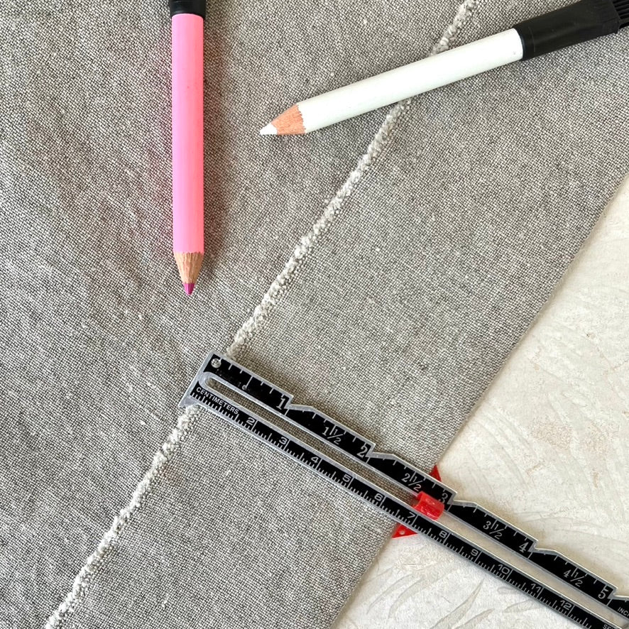 Metal Measuring Sewing & Knit Gauge