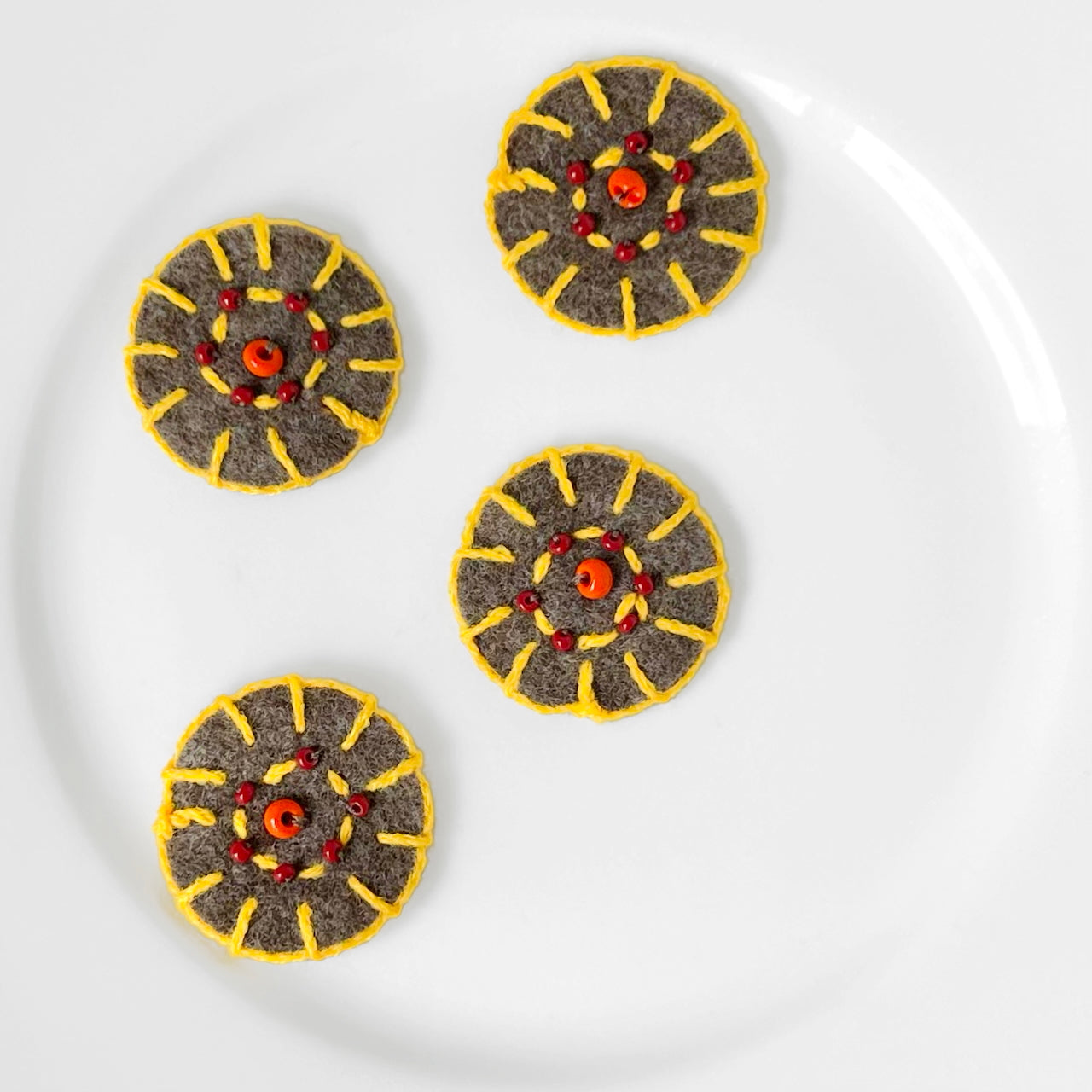 Beaded_Felt_Circle_Applique