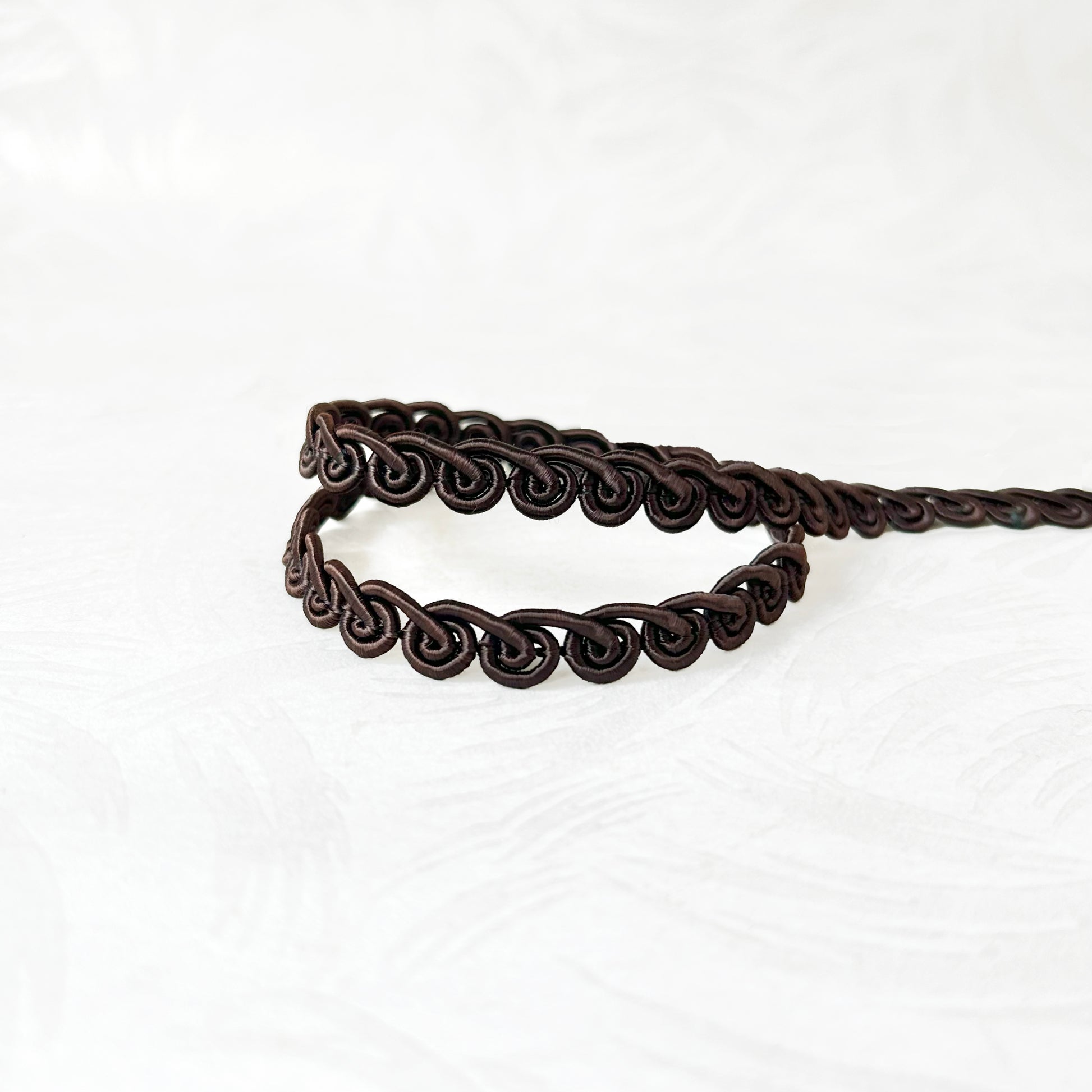 Brown_Rayon_Swirl_Cord_Braid