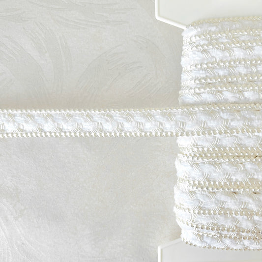 Chenille_Inset_Braid