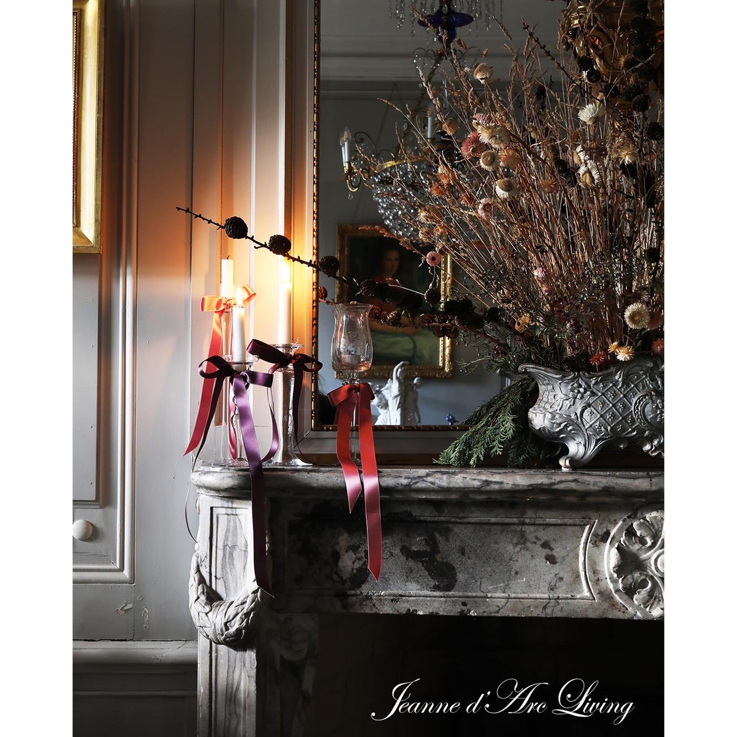 Christmas Special Edition 2025 - a Jeanne d'Arc Living Publication