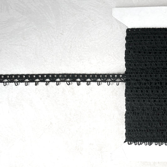 Cluny_Style_Loop_Braid