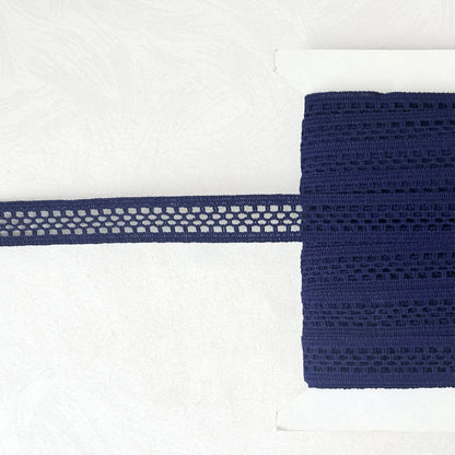 Cotton_Ladder_Cluny_Lace