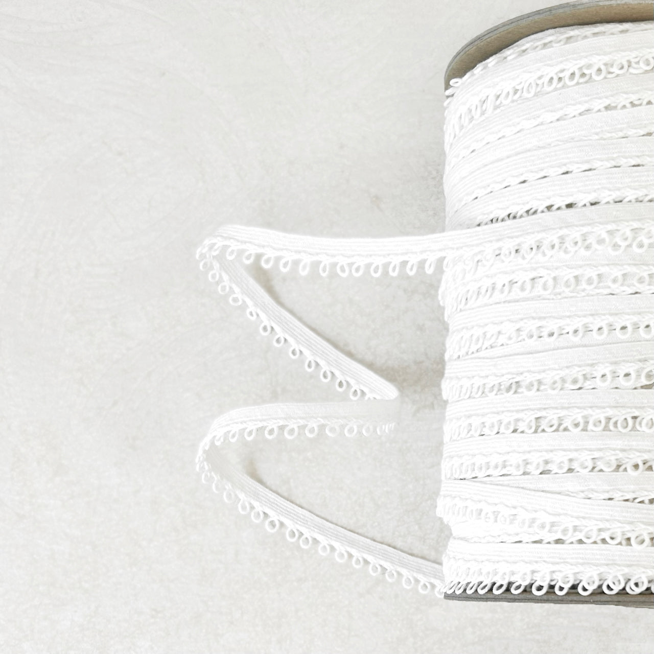 Cotton_Picot_Edge_Loop_Braid