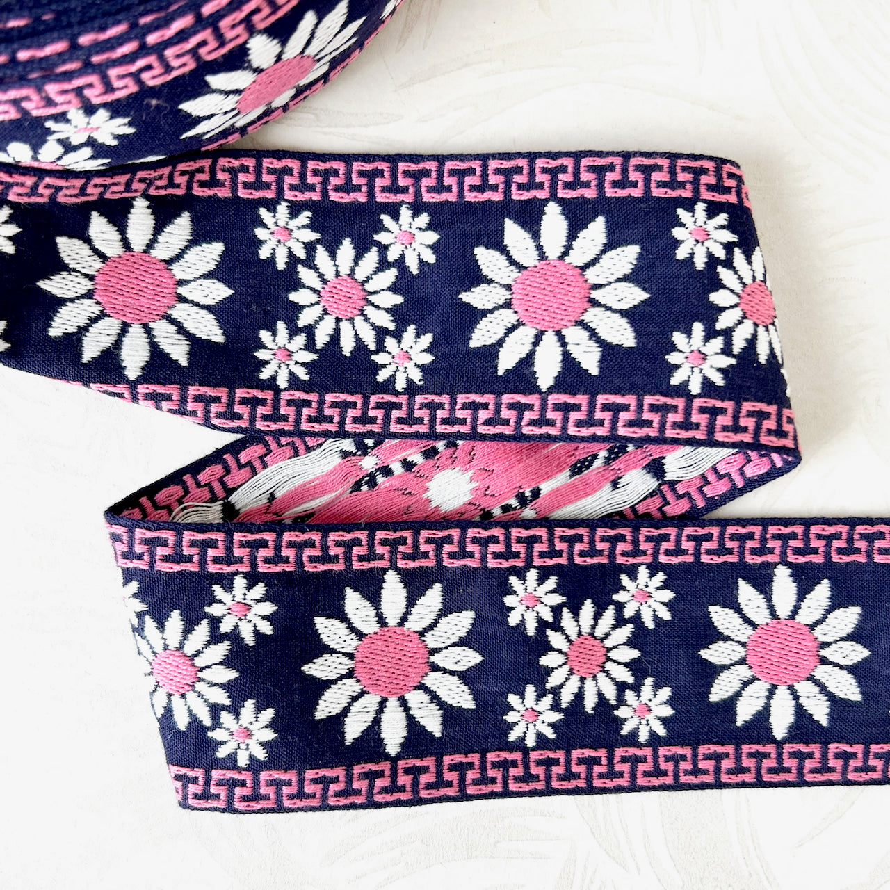 Daisy_Jacquard_Ribbon