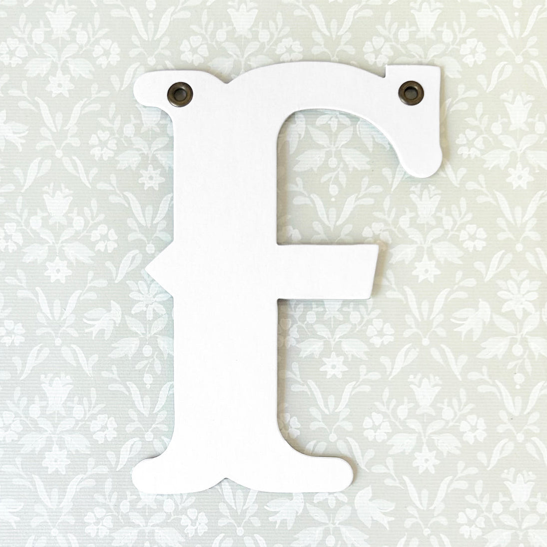 Die_Cut_Paper_Letters_F