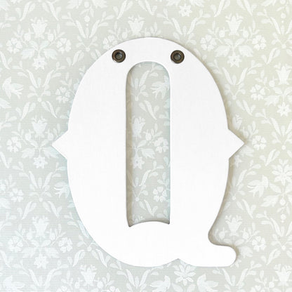 Die_Cut_Paper_Letters_Q