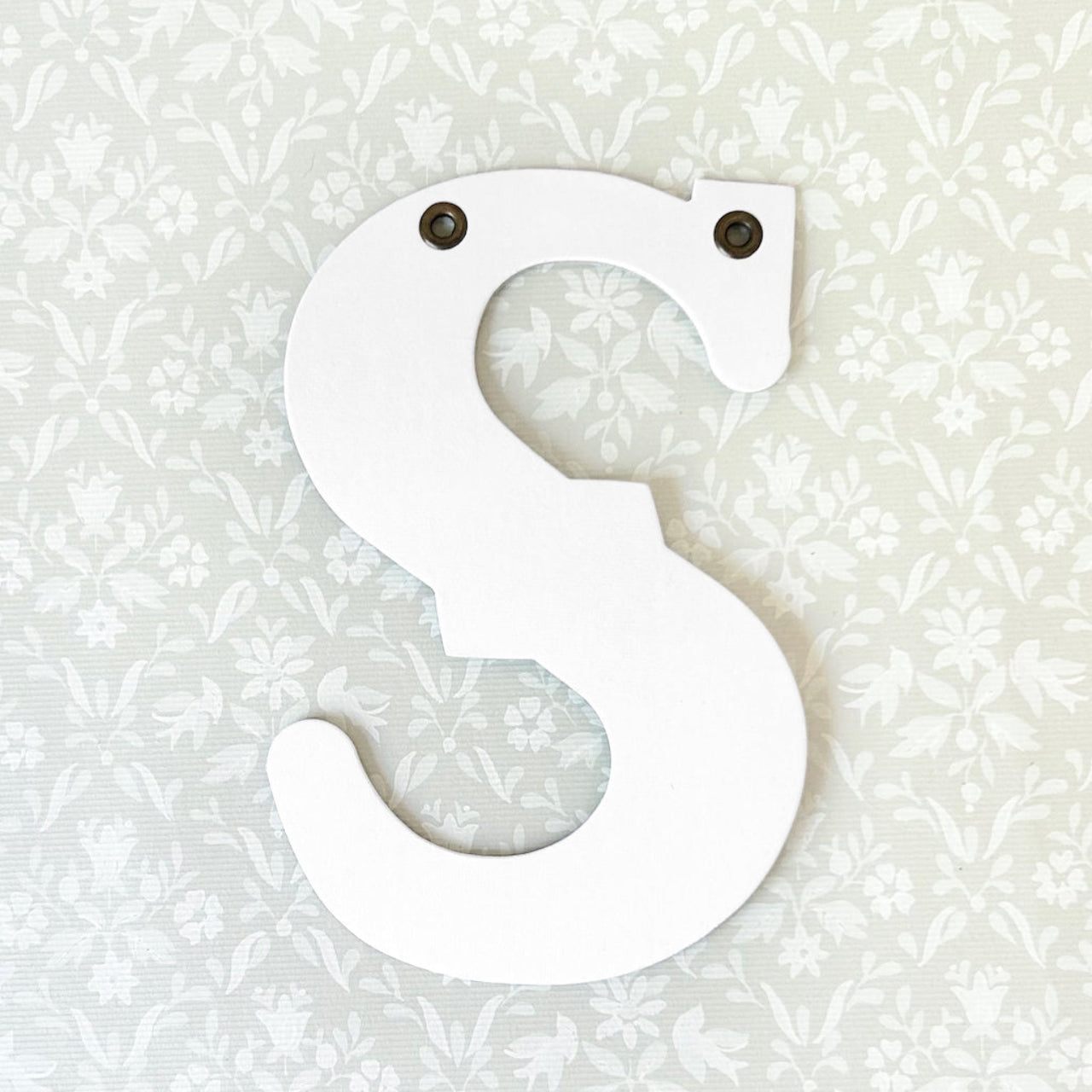 Die_Cut_Paper_Letters_S