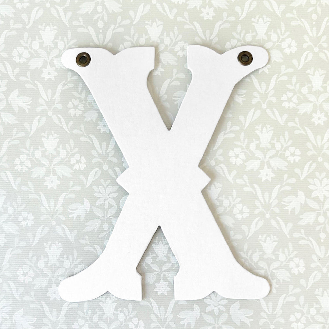 Die_Cut_Paper_Letters_X