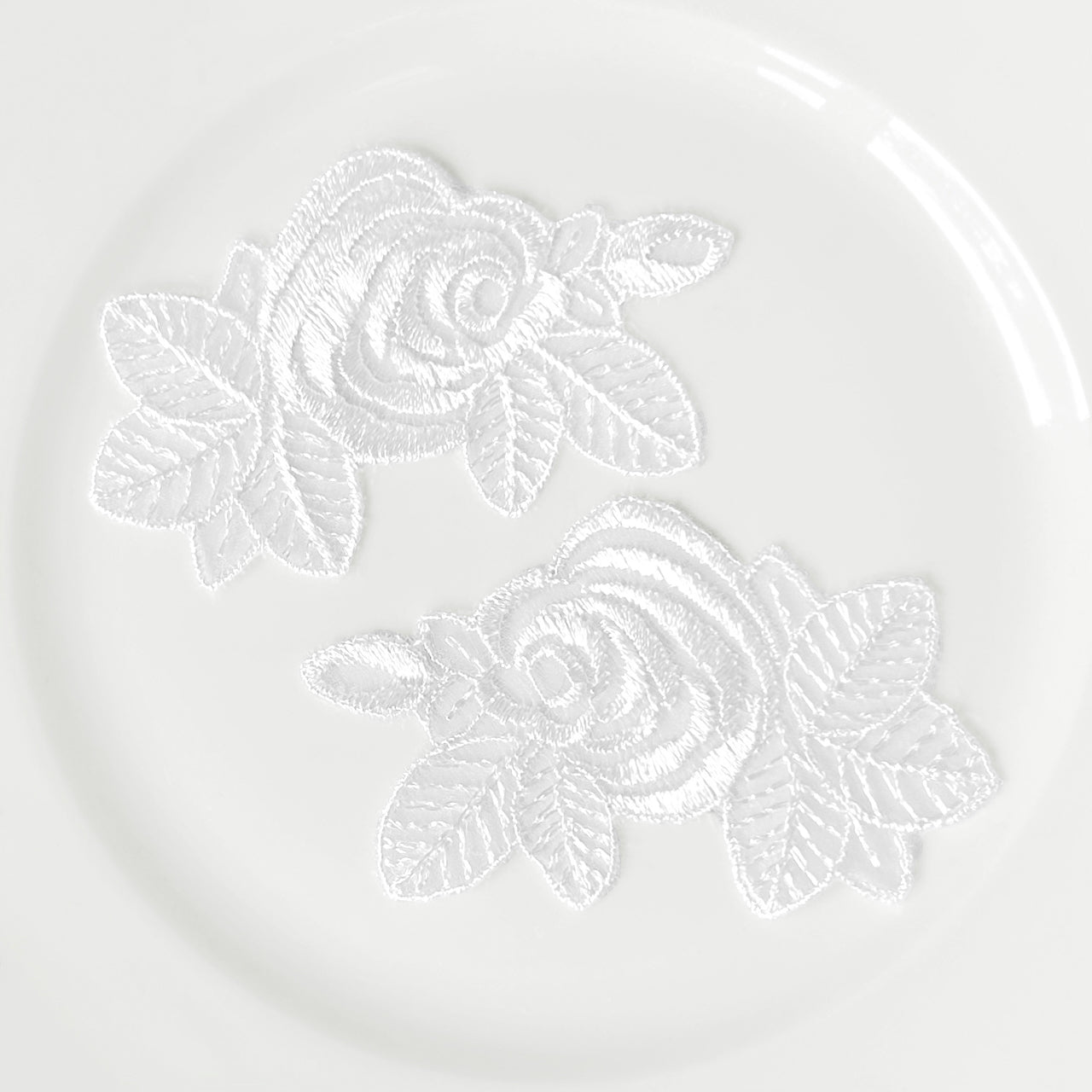 Embroidered_Lace_Rose_Applique