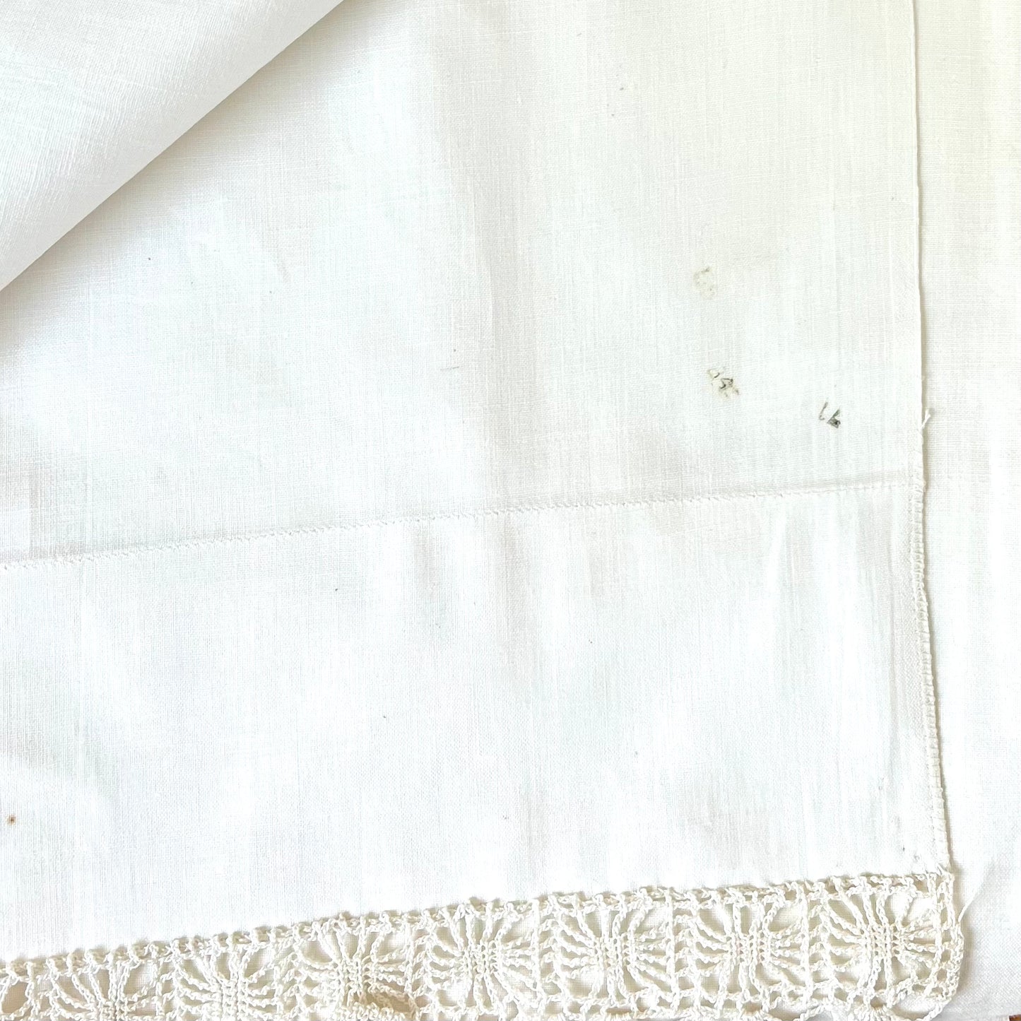 Vintage Cotton Pequot Crochet Edge Sheet