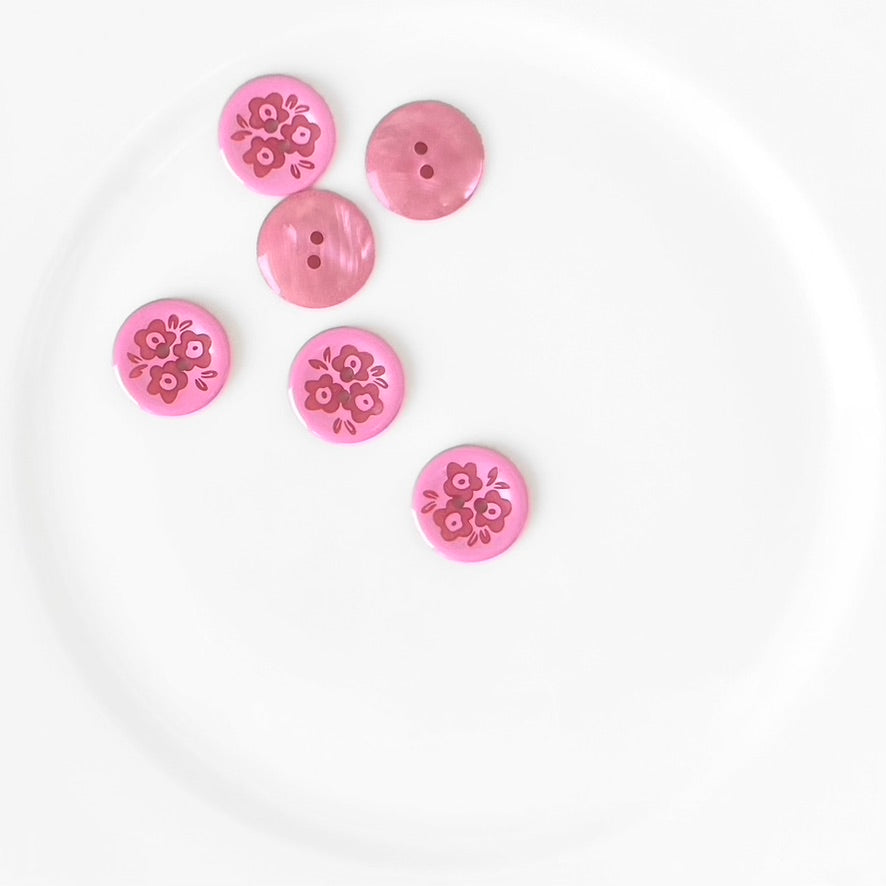 18MM 2 Hole Etched Flower Buttons - Multiple Colors