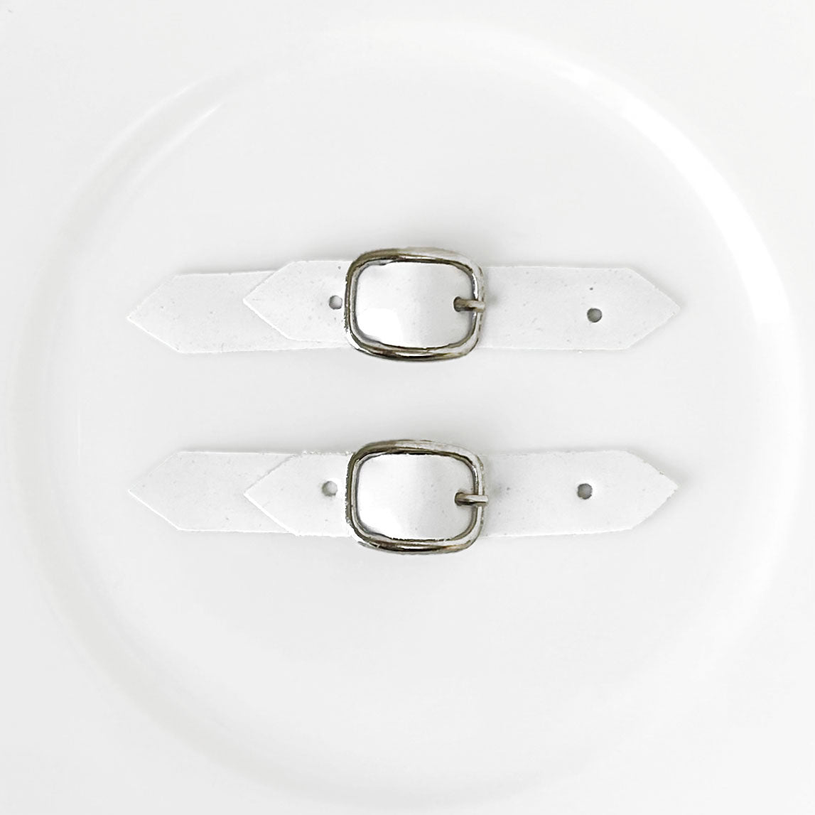 Faux_Leather_Accent_Buckle