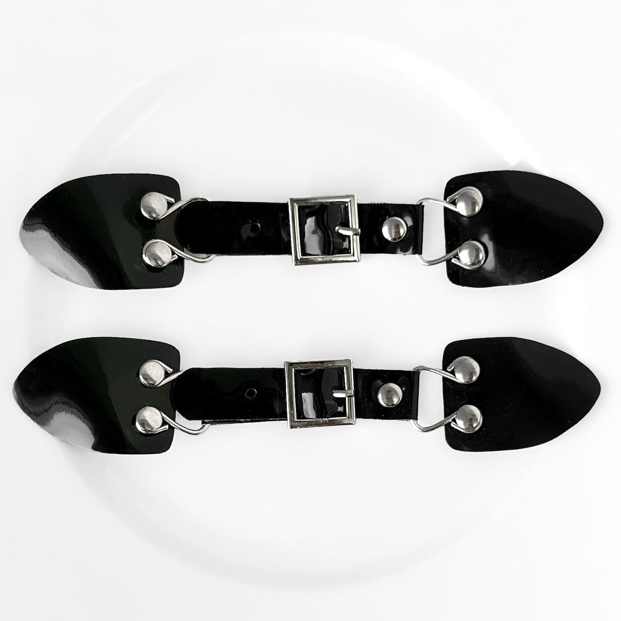 Faux_Leather_Accent_Buckle