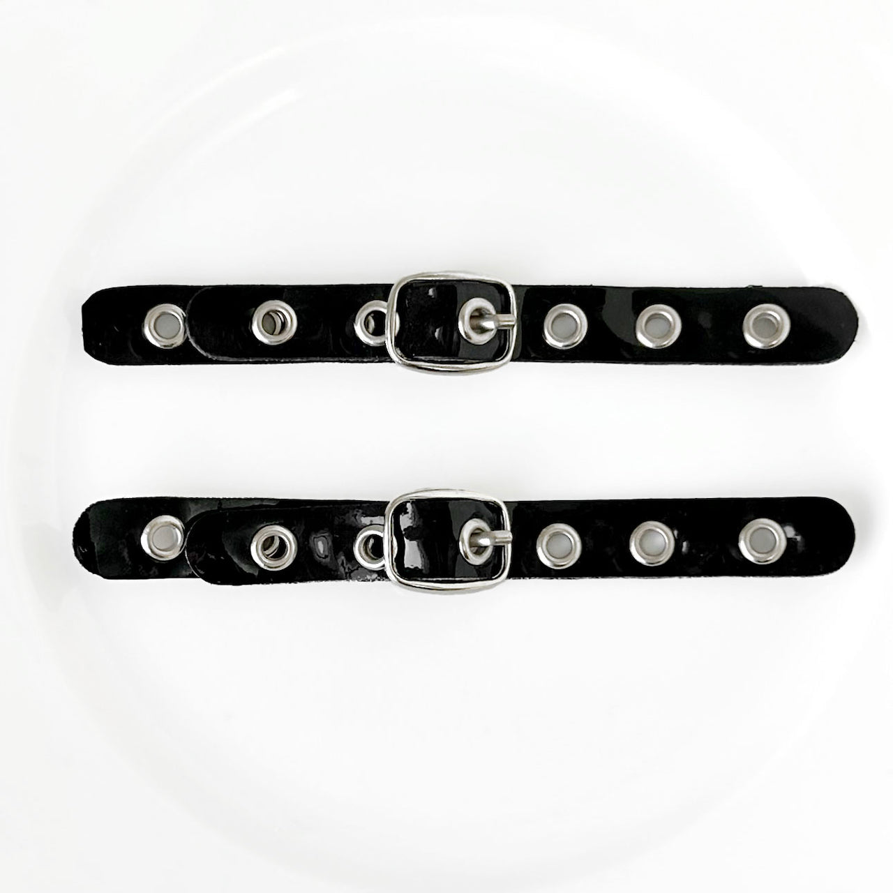 Faux_Leather_Accent_Buckle