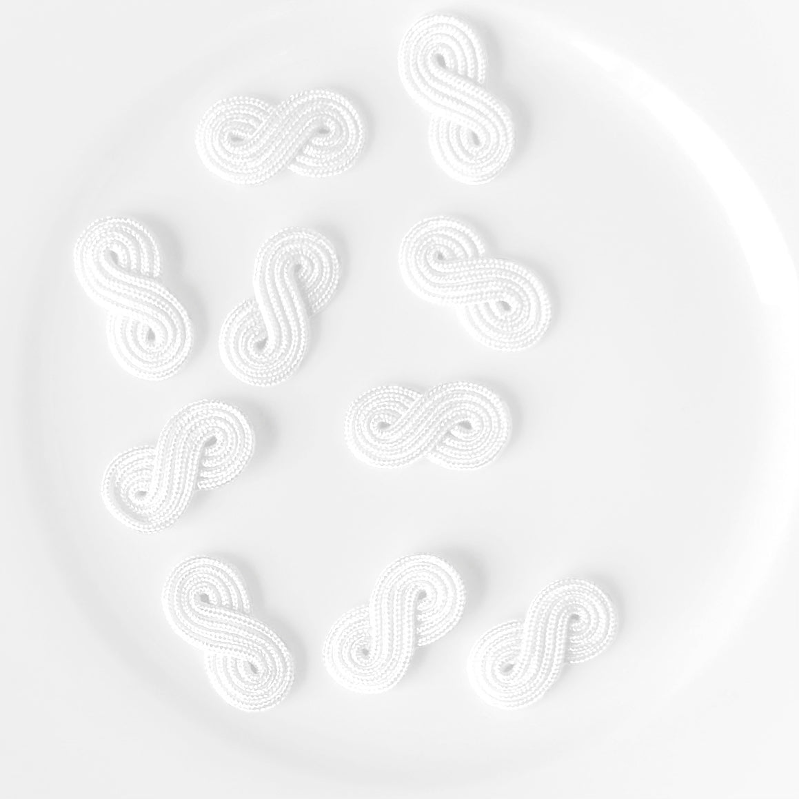 Figure 8 Loops - Multiple Colors