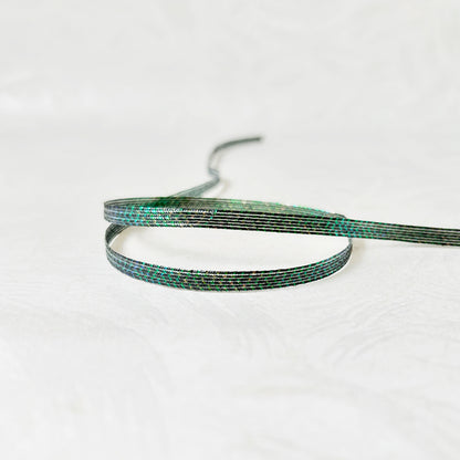 Flat_Iridescent_Middy_Braid