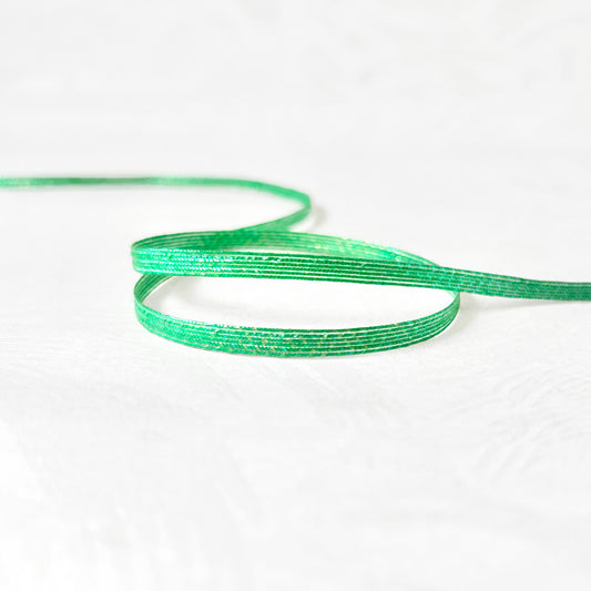 Flat_Iridescent_Middy_Braid