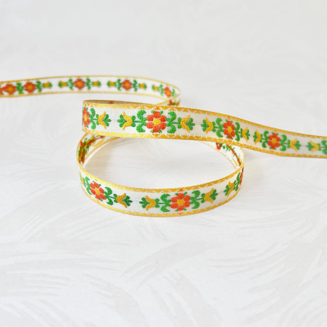 Floral_Daisy_Jacquard_Ribbon