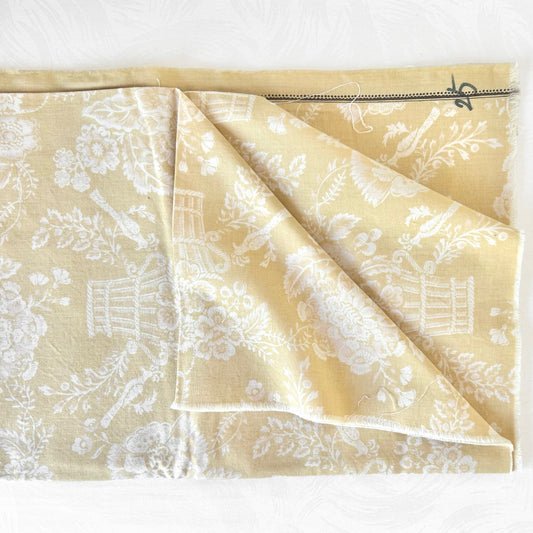 Floral_Fabric