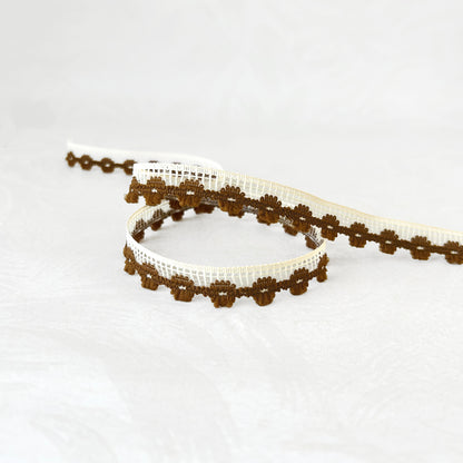 Floral_Rococo_Edge_Braid