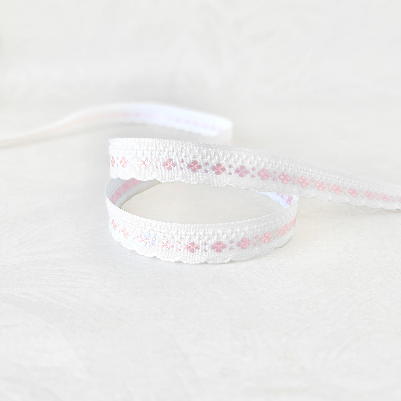 Floral_Scalloped_Edging