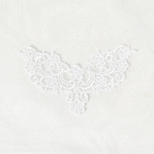 Floral_Venice_Lace_Center_Motif_Applique