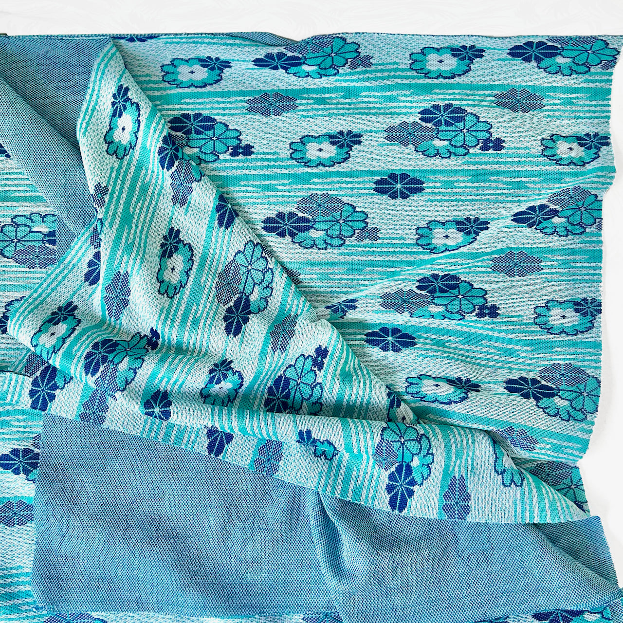 Funky_Floral_Vintage_Fabric