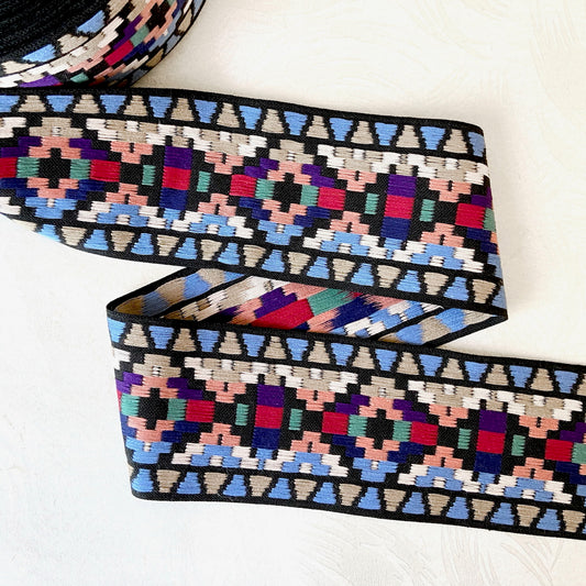 Geometric_Jacquard_Ribbon