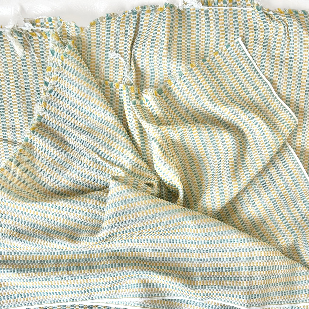 Geometric_Vintage_Fabric