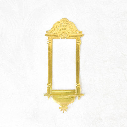 Gold_Dresden_Frame