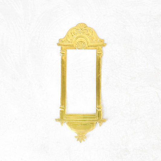 Gold_Dresden_Frame