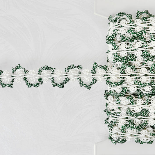 Houndstooth_Passementerie_Scroll_Trim