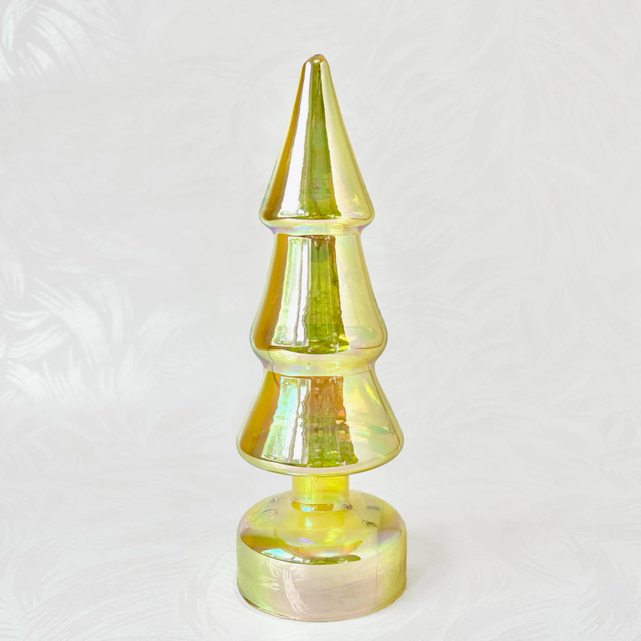 Iridescent_Glass_Lit_Tree